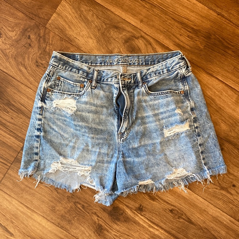 AE American Eagle 90’s Boyfriend Short Size 12
